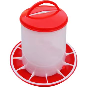 כלי אוכל לאפרוחים